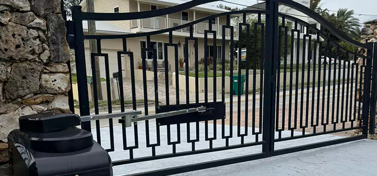 Swing Gate Opener with Keypad Vista